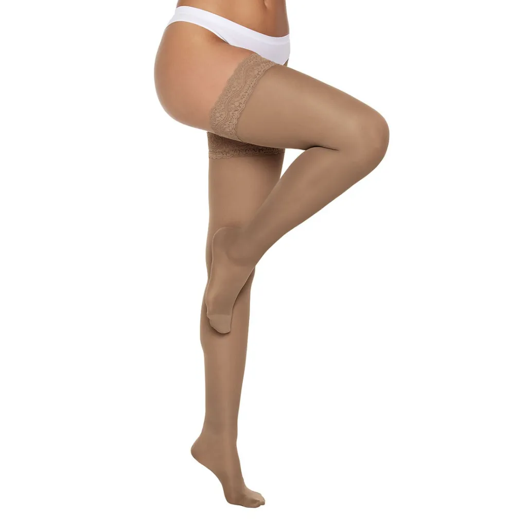 kendall 2 1612_still_2_mel_lateral.webp